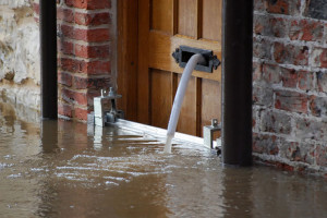 2 More Tips For Choosing The Best Flood Damage Repair Company